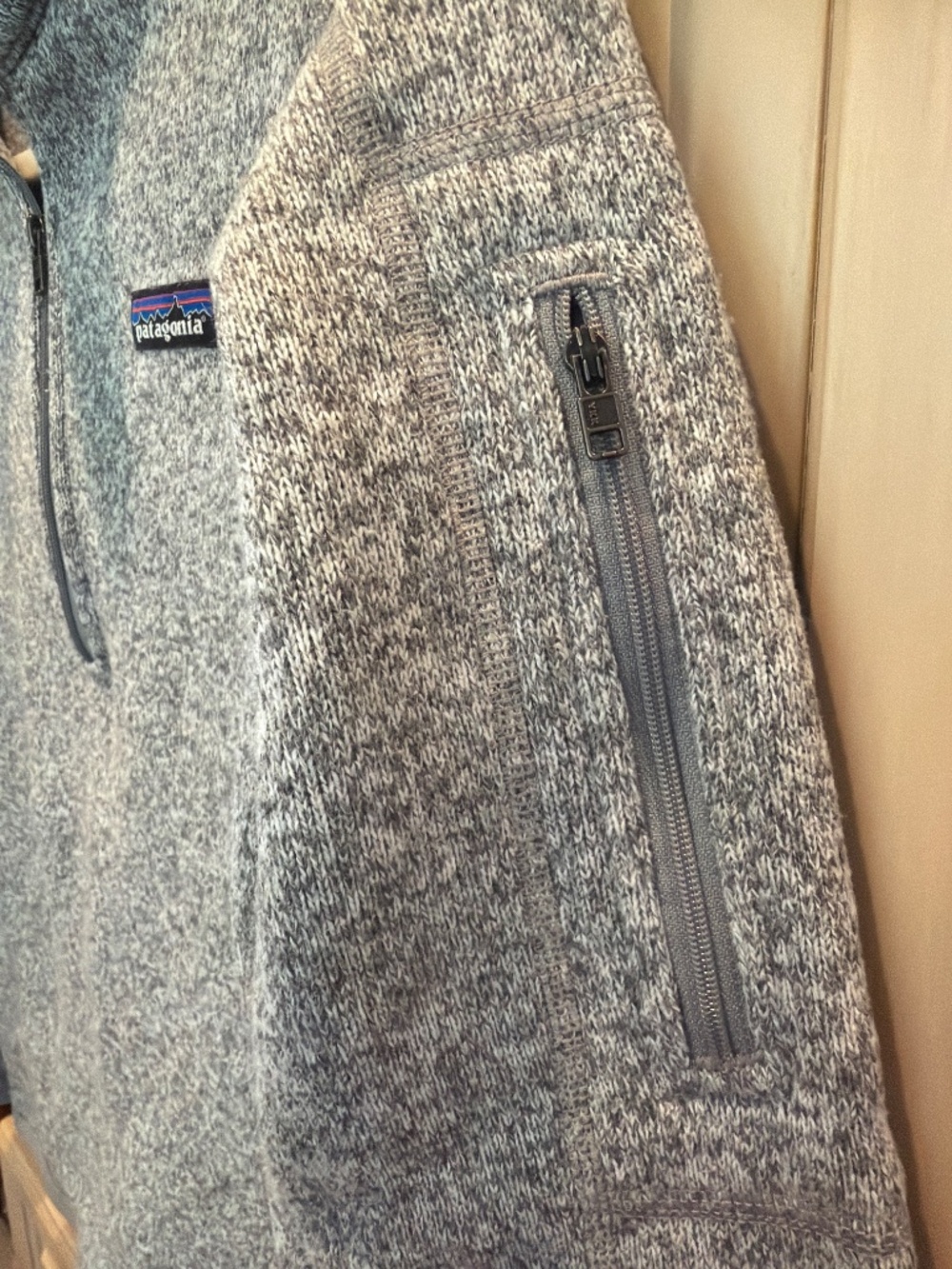 Patagonia Women’s Pullover - Picture 3 of 6